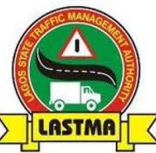 Photo of Commercial bus drivers kill LASTMA officer, beat colleague to a coma