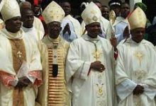 Photo of Outrage as hoodlums invade Catholic Church, steal ‘Blessed Sacrament’