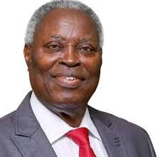 Photo of Kumuyi at 83: Beyond the Preacher’s Cassock, By Banji Ojewale