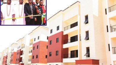 Photo of Sanwo-Olu commissions 100 housing units in Lekki