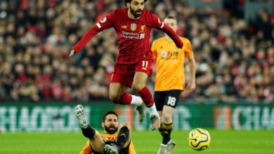 Photo of Divock Origi’s last minute goal catapults Liverpool to the top