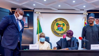 Photo of Sanwo-Olu signs 2022 appropriation bill of N1.75trn