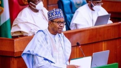 Photo of Buhari presents N19.76trn 2023 valedictory budget proposal to National Assembly