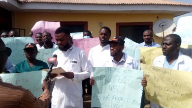 Photo of Unilorin resident doctors commence 5-day total strike over assault on member