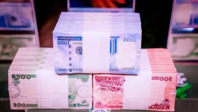 Photo of New Naira notes for sale in Enugu as CBN deadline approaches