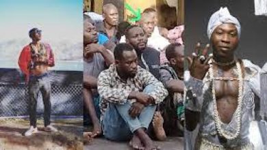Photo of Seun Kuti doles out N25,000 to inmates, gets ‘special recognition’