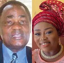 Photo of Tinubu sympathises with Prof Akinfeleye over wife’s demise