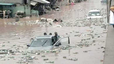 Photo of Residents groan as heavy rainfall leaves Lagos-Badagry Expressway flooded