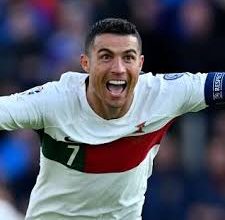 Photo of Cristiano Ronaldo becomes football’s first billionaire