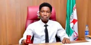 Photo of Edo highest WASC, UTME scorer made 1-day Speaker, awarded scholarship
