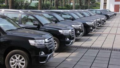 Photo of Amidst crushing economic crisis, 12 states set aside whopping N102bn for upgrade of govt lodge, posh cars