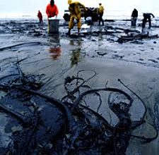 Photo of  Bayelsa community reports ‘mystery’ oil spill 