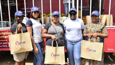 Photo of Verve Card commemorates Mothering Day, distributes free food items to customers 