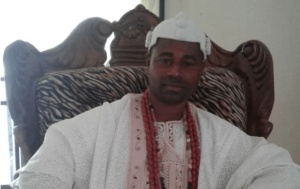 Photo of Celebration galore as Oba’s wife delivers triplets after 17 years of waiting