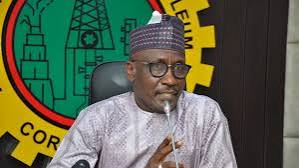 Photo of NNPC GMD accused of sabotaging local refineries