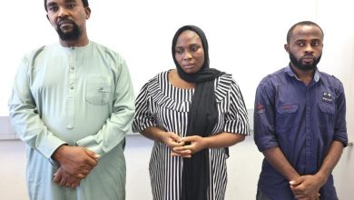 Photo of Fake Aso Rock officials nabbed over N22.3million job scam 