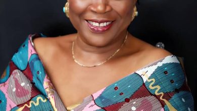 Photo of A devastated Peter Obi narrates how Onyeka Onwenu died in his presence  