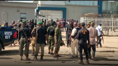 Photo of Soldiers, policemen arrest six kidnappers in Abuja raid