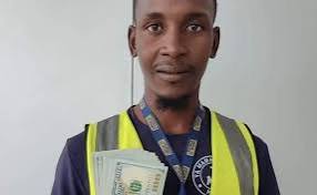 Photo of Why I returned $10,000 I found inside aircraft — Kano Airport cleaner
