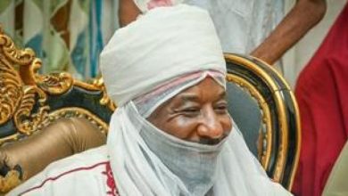 Photo of Sanusi to turban eldest son as Ciroman Kano
