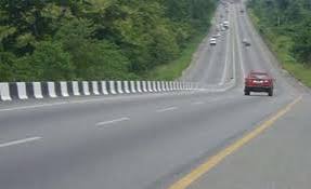 Photo of FG to toll Lagos-Ibadan Expressway, Second Niger Bridge, others