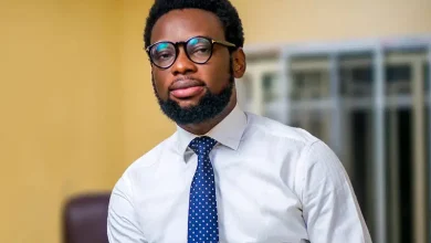 Photo of Investigative journalist Fisayo Soyombo recounts ordeal in military detention, thanks Nigerians