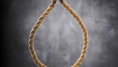 Photo of Man commits suicide in wife’s lover’s residence