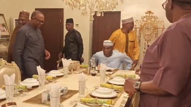Photo of Atiku hosts Peter Obi in Adamawa, shares breakfast moment