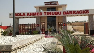 Photo of Tinubu inaugurates Bola Ahmed Tinubu Barracks in Abuja