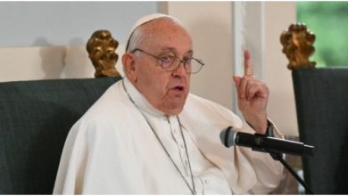 Photo of BREAKING: Pope Francis dies at 88