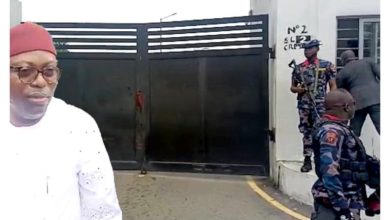 Photo of BREAKING: Tension as pro-Wike lawmakers lockout Gov Fubara from Rivers Assembly complex