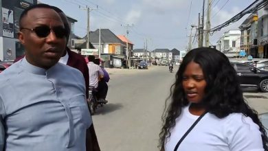 Photo of Lagos NYSC officials abscond as Sowore, others accompany corps member to answer summons