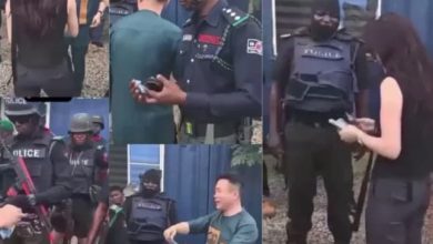 Photo of Nigerian police face backlash over viral cash gift video