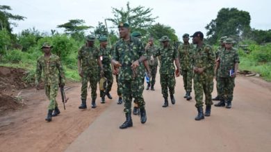 Photo of Army raids hideout, arrests 31 suspected criminals in Edo