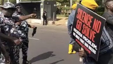 Photo of Aggrieved Nigerians defy police warning, stage protests in Lagos, Abuja, Rivers, Oyo