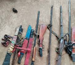 Photo of BREAKING: Another set of hunters from Kano intercepted with arms, ammunition in Edo