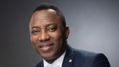 Photo of ‘Sowore not who he claims; he’s sponsored by US intelligence agencies to destabilise African countries,’ Hundeyin alleges 