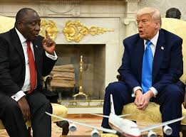 Photo of Ramaphosa squares up with Trump in tense meeting