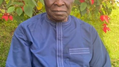 Photo of Ex-Governor Cornelius Adebayo dies at 84