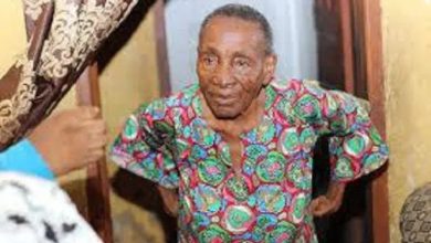 Photo of Last surviving female twin rescued by Mary Slessor dies at 115