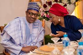 Photo of Buhari-Aisha rumoured divorce sparks debate, aide slams Kperogi’s claim as ‘hogwash’