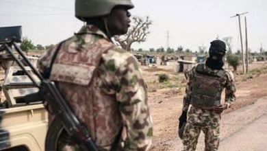 Photo of Soldier goes on rampage, guns down policeman on duty