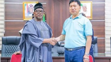 Photo of Outrage as Gov Bala appoints a Chinese national, Zhensheng, as Economic Adviser to Bauchi Govt 