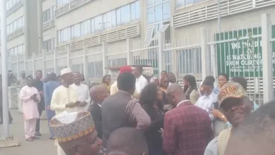 Photo of Retired soldiers storm Finance Ministry over unpaid benefits, workers stranded 