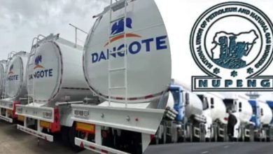 Photo of Oil Workers Strike: PENGASSAN backs NUPENG, threatens shutdown of Dangote refinery