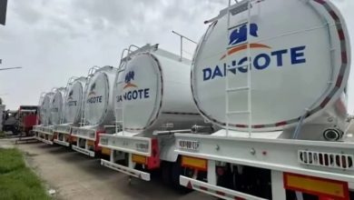 Photo of BREAKING: Dangote Refinery suspends sale of petrol in naira, raises fear of possible fuel price hike 