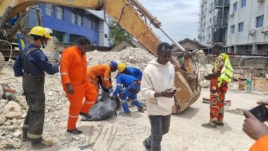Photo of One dead, 4 rescued as 3-storey building collapses in Lagos