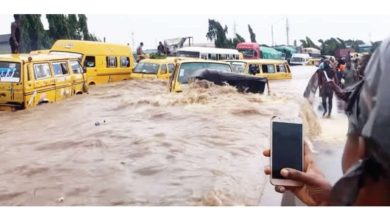 Photo of BREAKING: Rainfall Ravages Lagos: flooding disrupts lives and traffic, residents struggle to navigate streets