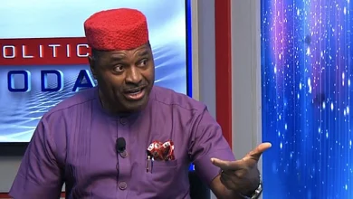 Photo of APC chieftain blasts Tinubu’s UK trip amid Nigeria’s security crisis