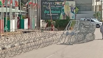 Photo of BREAKING: Police seal PDP headquarters over violent clashes